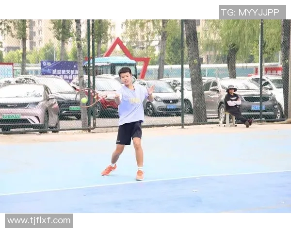 聚焦网球：探讨北京网球队在比赛中的经验与成长之路